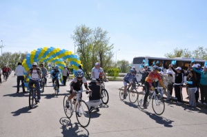 Mass bike ride in Astana