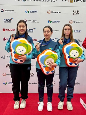 Shulzhenko Sofia, Malkina Sofia and Kimbileva Zere in the team exercise MV