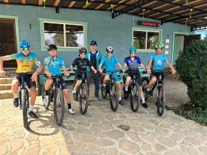 In Psebay, athletes take part in an international mountain bike training camp