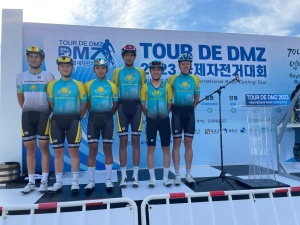 Athletes of the OTC of the highway cycling department (juniors), take part in the Cup of the Nation