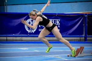 КАК ВЫБРАТЬ ОБУВЬ ДЛЯ БЕГА: ПОЛЕЗНЫЕ СОВЕТЫ ДЛЯ НАЧИНАЮЩИХ И ОПЫТНЫХ БЕГУНОВ